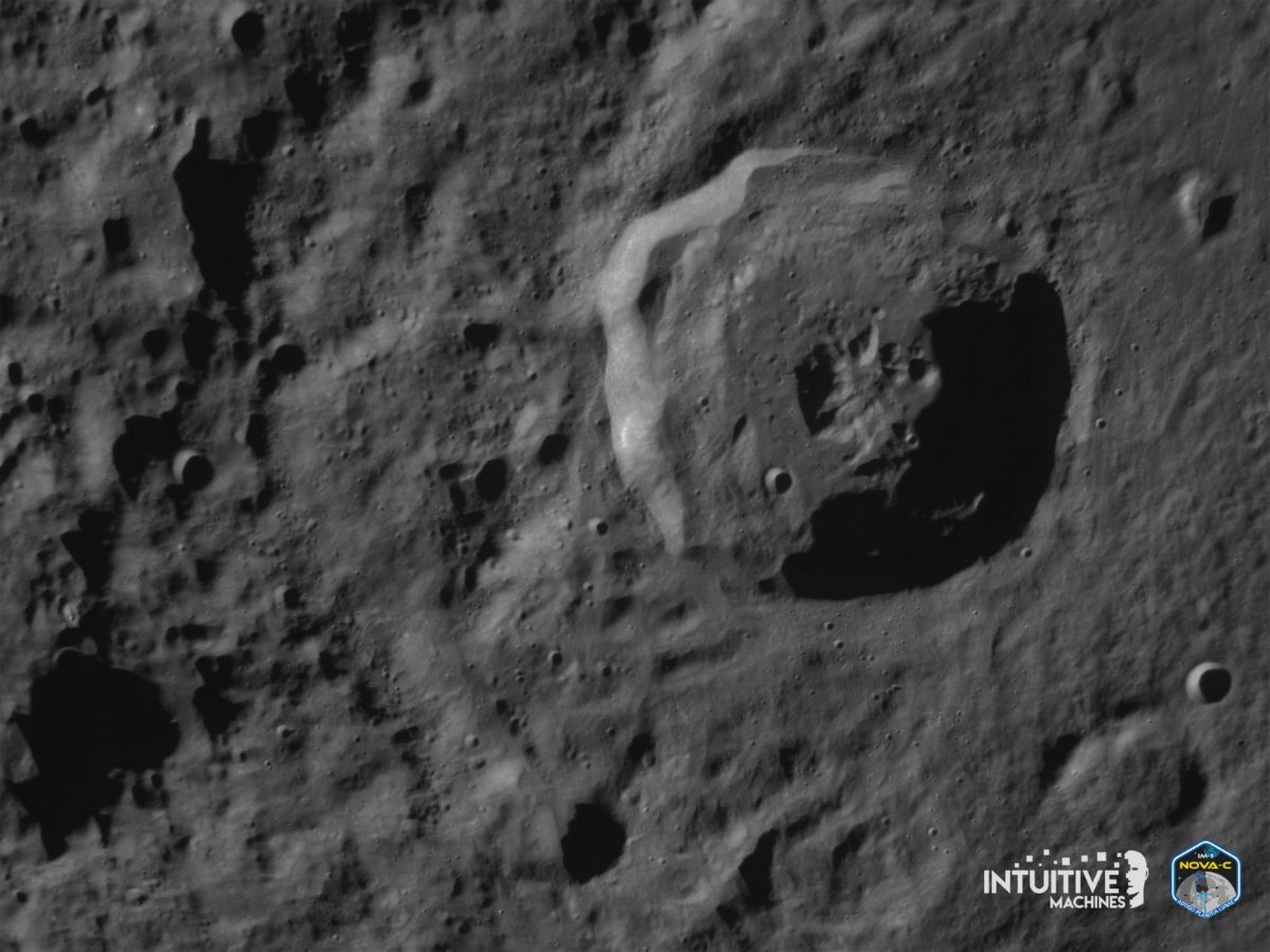 Nasa pousa na Lua pela primeira vez após 52 anos