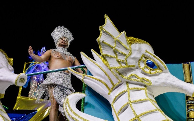 Protegidos da Princesa Isabel no desfile de escolas de samba de Porto Alegre, no Carnaval 2024