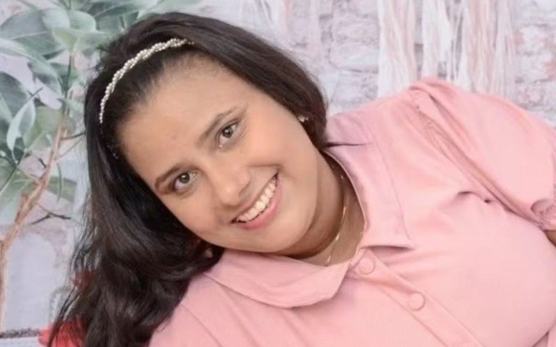 Elisângela Oliveira sofreu uma parada cardiorrespiratória nesta segunda-feira e faleceu | abc+