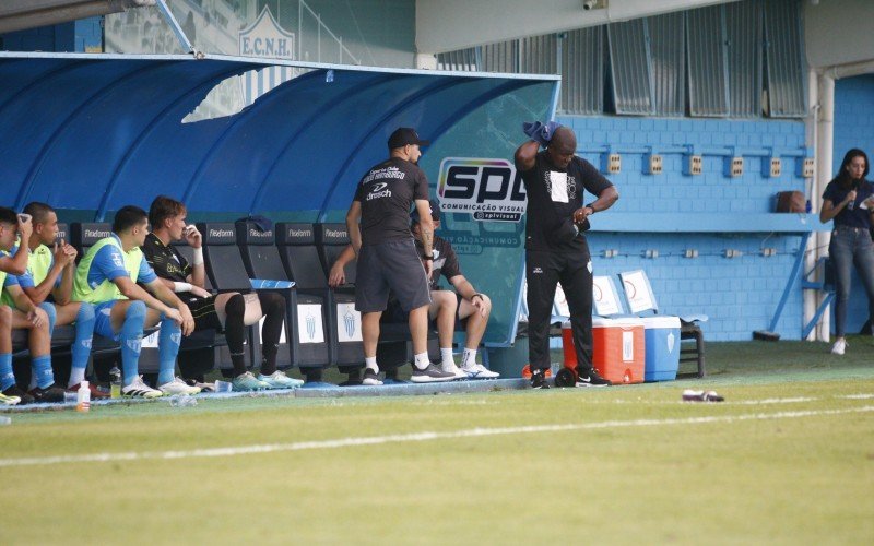Depois de 21 anos na elite do futebole estadual, Novo hamburgo vai disputar a segunda divisÃ£o do Campeonato GaÃºcho em 2025