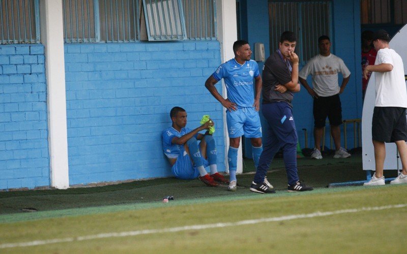 Depois de 21 anos na elite do futebole estadual, Novo hamburgo vai disputar a segunda divisÃ£o do Campeonato GaÃºcho em 2025