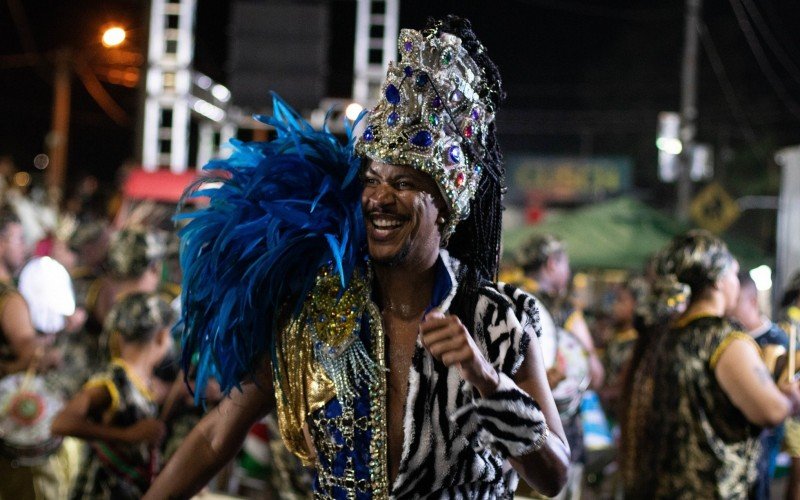 Estação Primeira no desfile de carnaval 2024