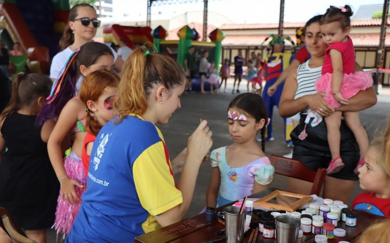 Carnaval Infantil em EstÃ¢ncia Velha finaliza programaÃ§Ã£o da festa