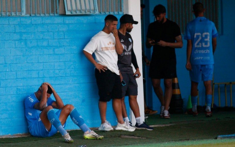 Novo Hamburgo perde em casa para o Caxias e Ã© rebaixado no GauchÃ£o