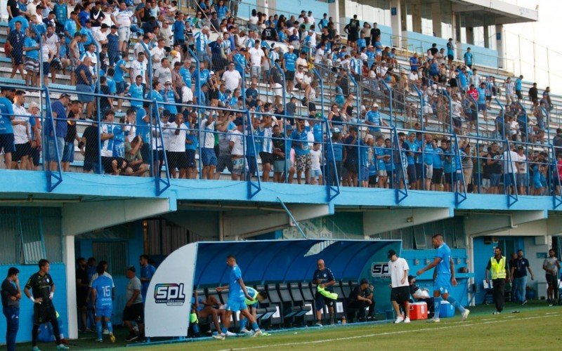 Novo Hamburgo perde em casa para o Caxias e Ã© rebaixado no GauchÃ£o