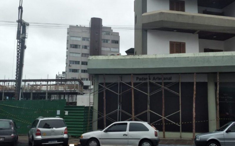 Prédio interditado e evacuado em Torres  | abc+