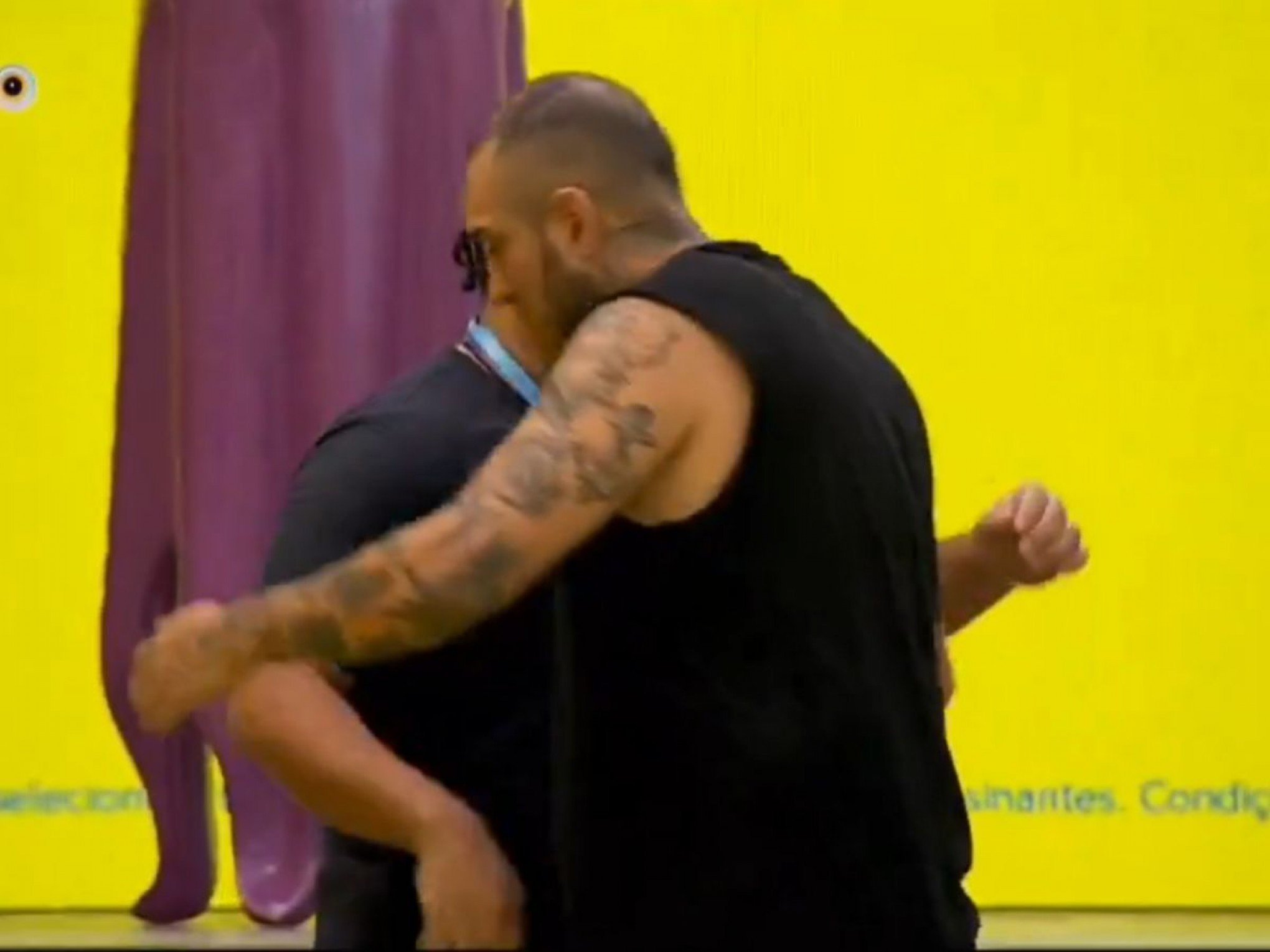 BBB 24: "Vou ver minha esposa", diz brother que é novo anjo, sem saber que está solteiro após 15 anos de casamento