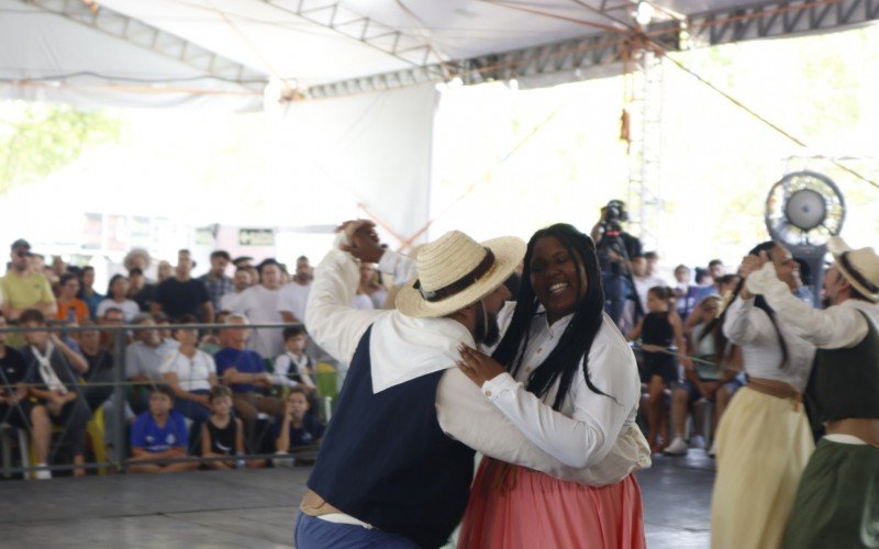 Rodeio de Campo Bom chegou ao fim neste domingo com apresentaÃ§Ãµes artÃ­sticas e provas de campo