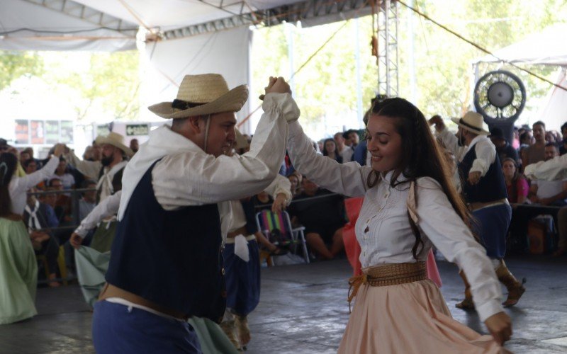 Rodeio de Campo Bom chegou ao fim neste domingo com apresentaÃ§Ãµes artÃ­sticas e provas de campo