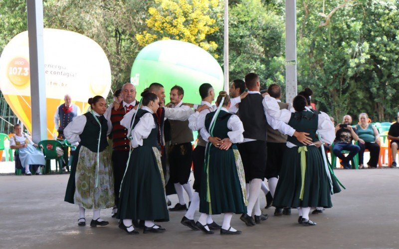 Festival de Grupos de DanÃ§as FolclÃ³ricas AlemÃ£s