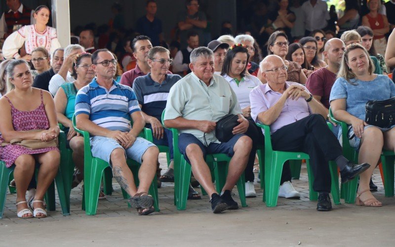 PÃºblico prestigia o Festival