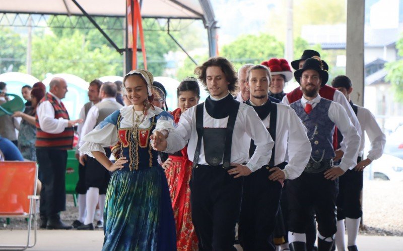 Festival de Grupos de DanÃ§as FolclÃ³ricas AlemÃ£s