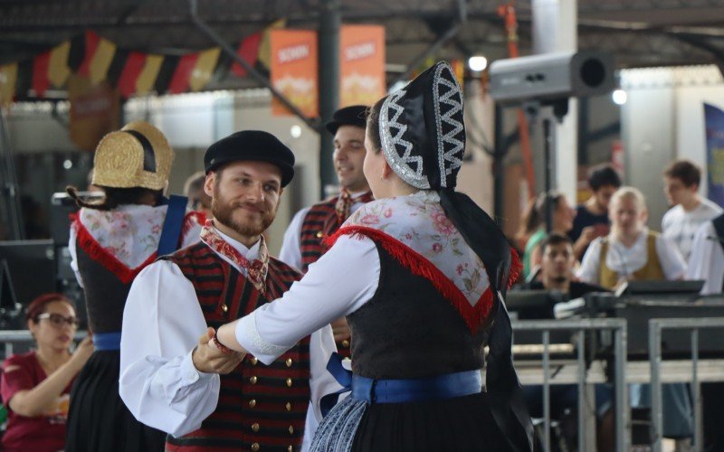 Festival de Grupos de DanÃ§as FolclÃ³ricas AlemÃ£s