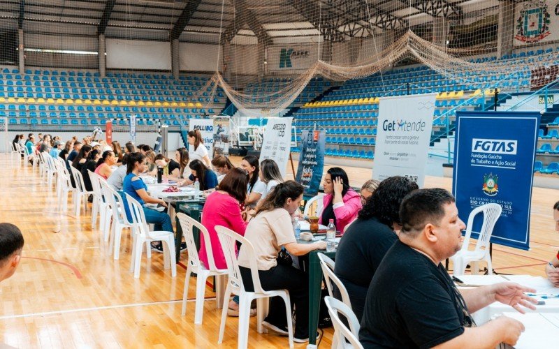 Mutirão de empregos de Campo Bom acontece neste sábado (16), das 8 às 12h, no Ginásio do Cei | abc+