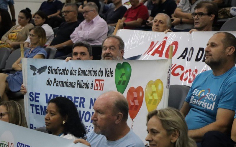 Sindicalistas tambÃ©m estiveram presentes