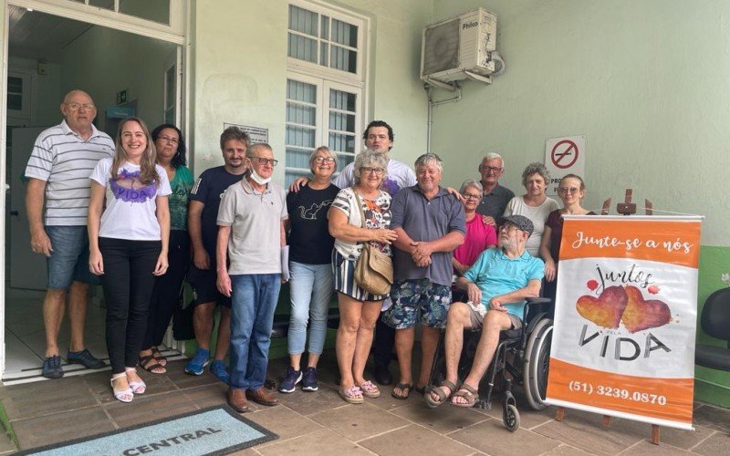 Pacientes e equipe no mutirão de Urologia em Ivoti | abc+