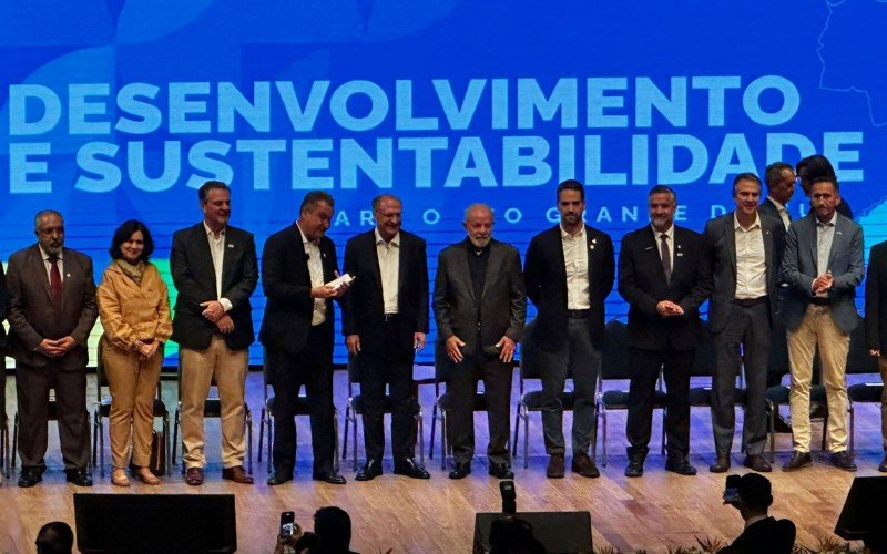 Lula chega ao Rio Grande do Sul; presidente participa de evento em Porto Alegre nesta sexta-feira | abc+