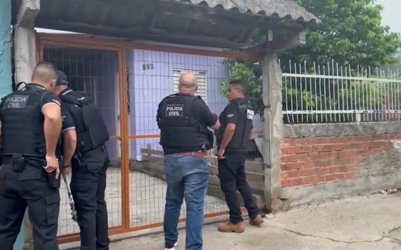 Policiais realizaram buscas em diversos bairros de São Leopoldo | abc+