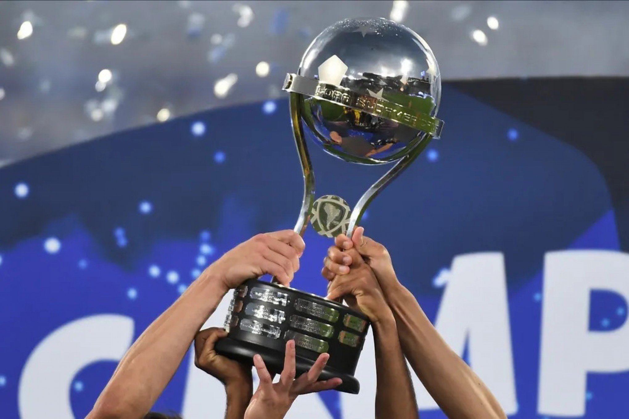 SUL-AMERICANA: Em busca do segundo título, Inter conhece nesta segunda-feira seus adversários na competição
