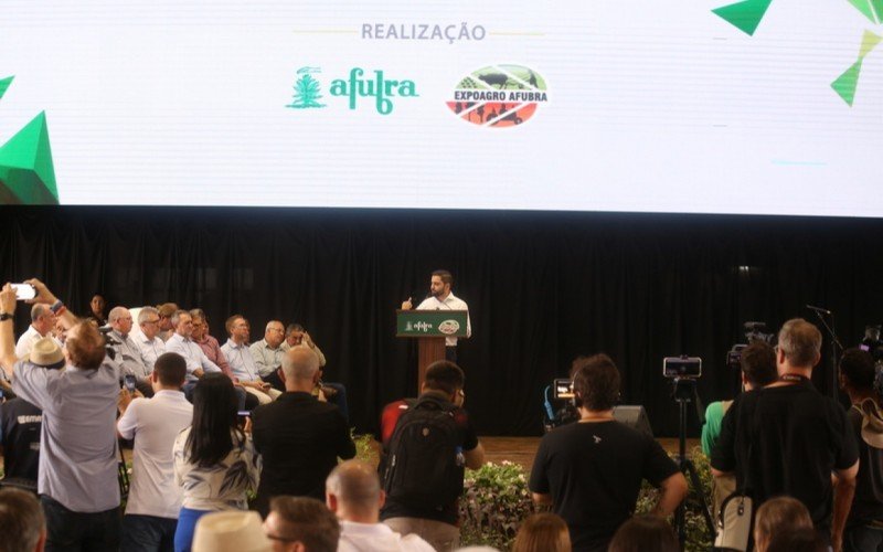 Vice-governador Gabriel Souza fala na solenidade de abertura da 22ª Expoagro Afubra, em Rio Pardo | abc+