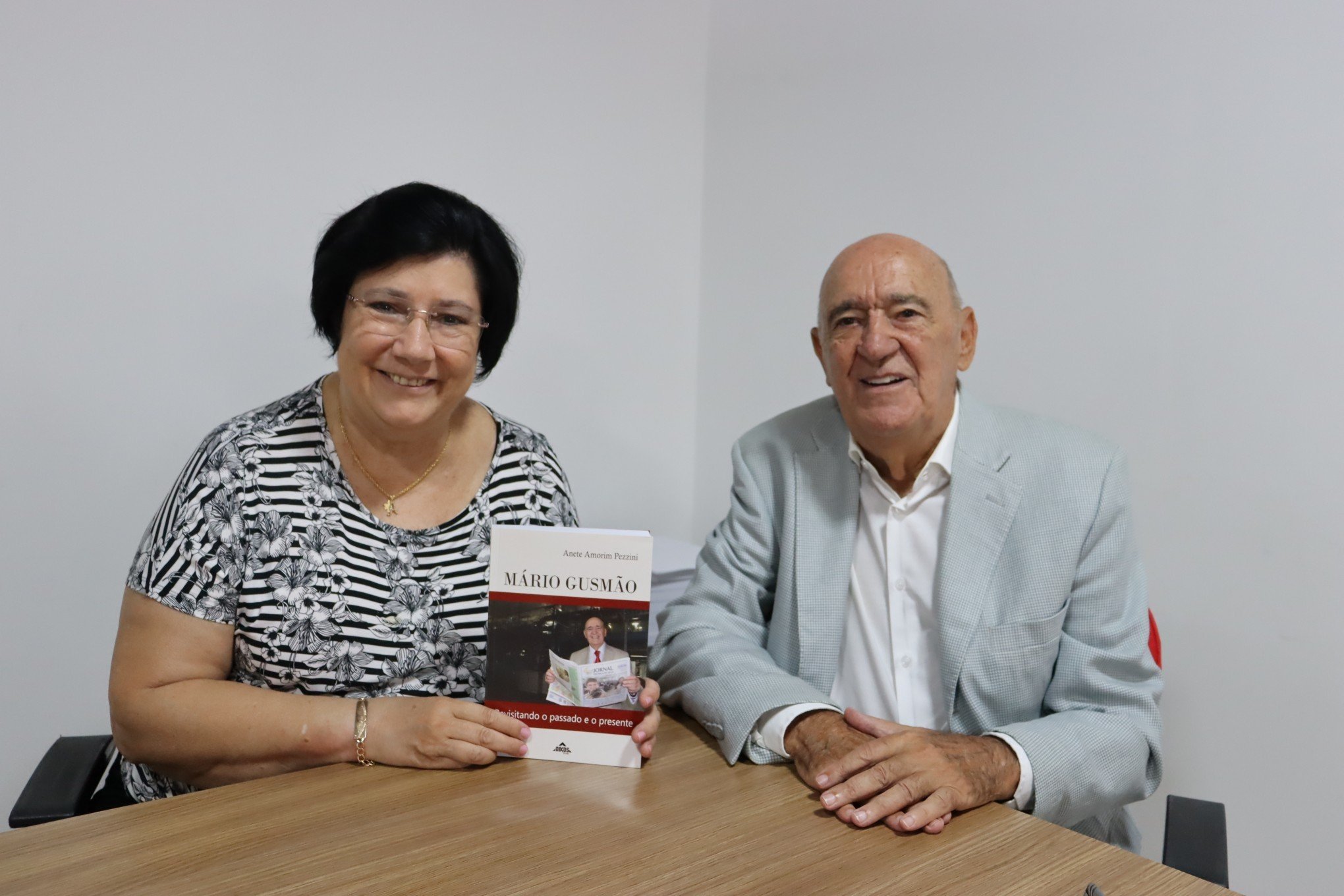 Anete Amorim Pezzini e Mário Gusmão: livro começou a ser preparado em meados de 2019 | abc+