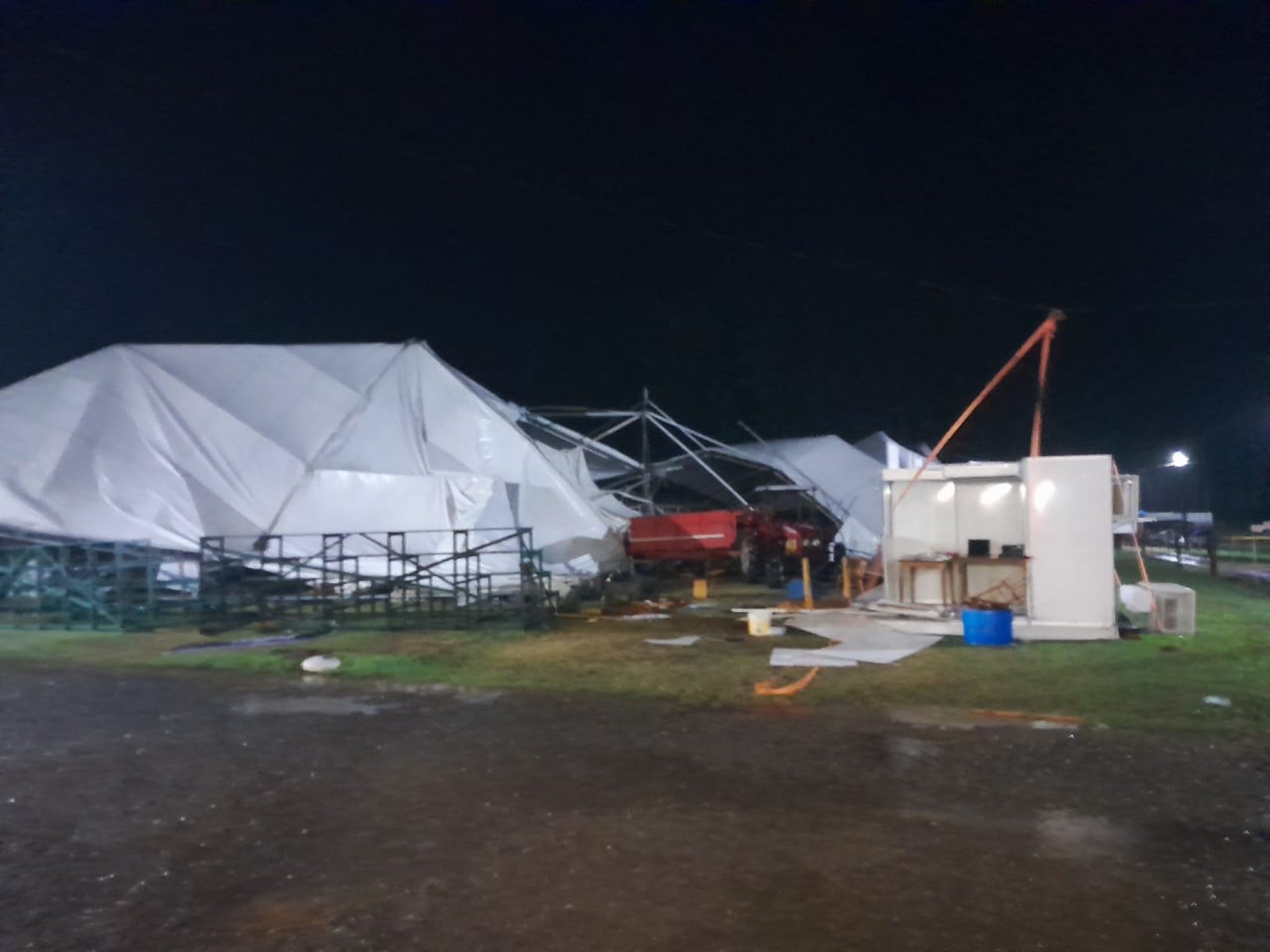EXPOAGRO AFUBRA: Feira cancela programação desta quinta-feira após tempestade causar estragos