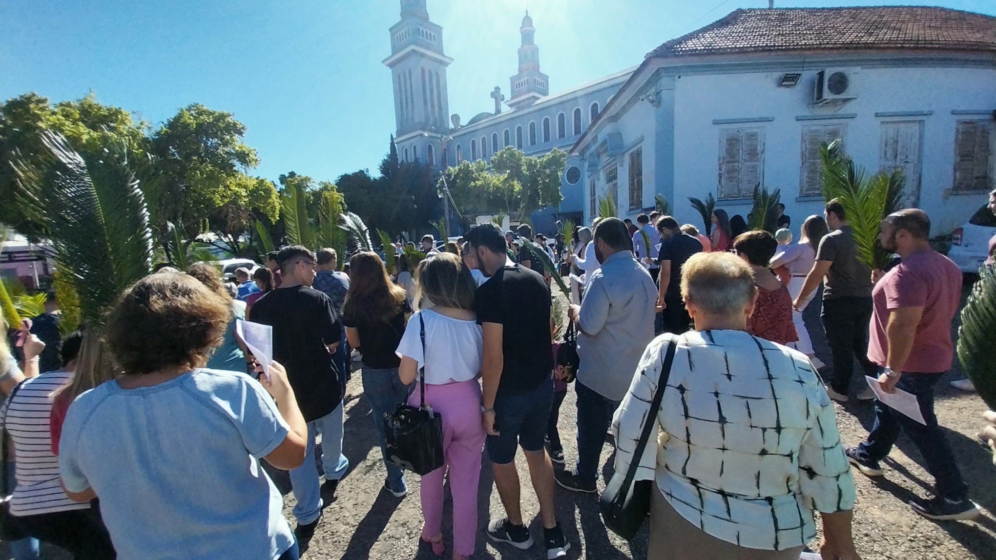 Catedral São Luiz Gonzaga celebra o Domingo de Ramos, entenda a tradição católica