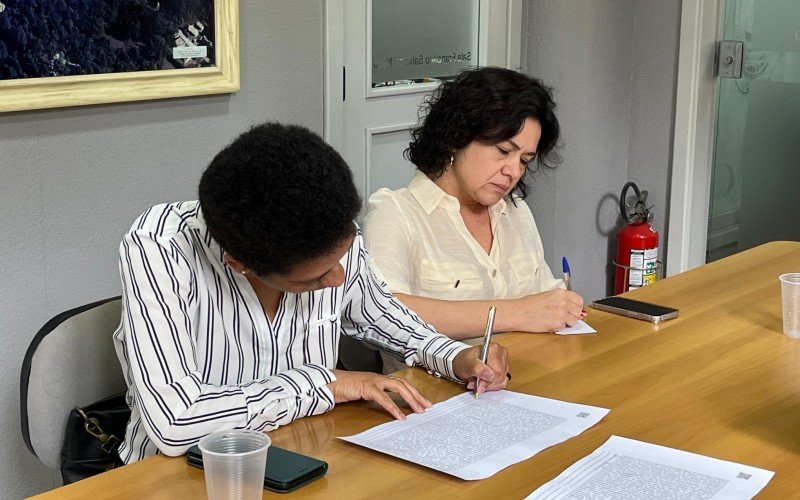 Executivo municipal assina escritura do Hospital Arcanjo São Miguel 