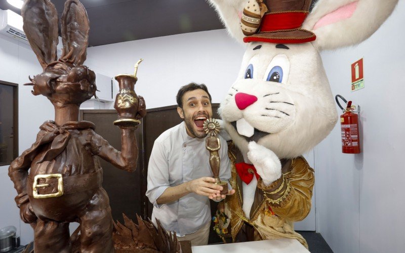 Esculturas de chocolate prontas em Gramado