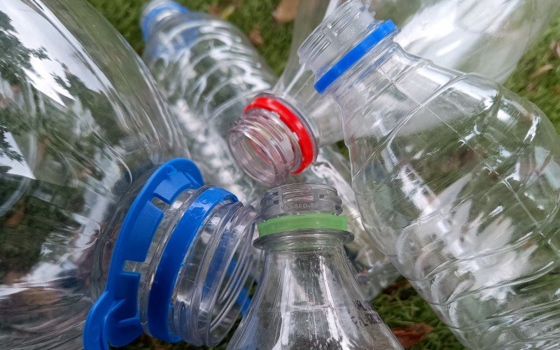 Cada 1.000 pares produzidos com o material correspondem a 400 garrafas recicladas | abc+