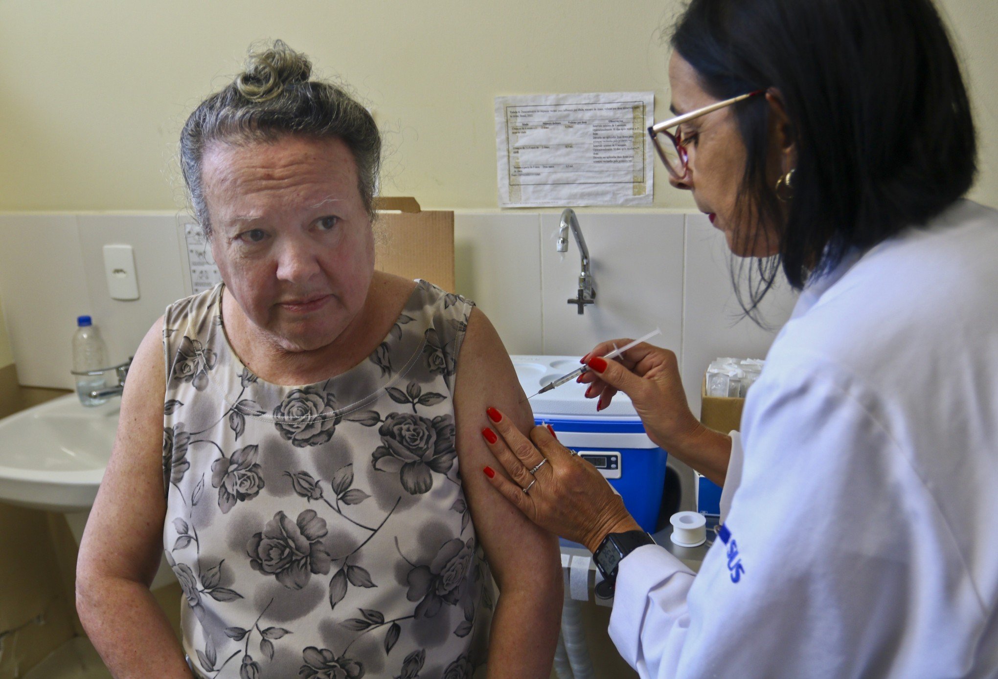 Vacinação contra a gripe começa com alta procura em Canoas