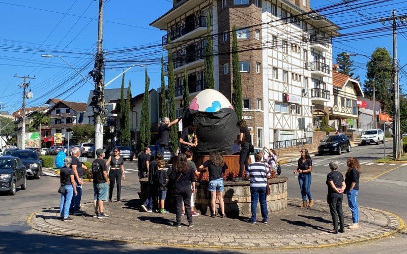 Manifestação artística ocorreu na manhã deste sábado | abc+