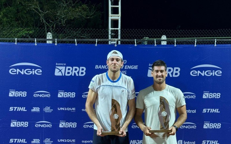 A dupla brasileira campeã do São Léo Open, Orlando Luz e Marcelo Demoliner 