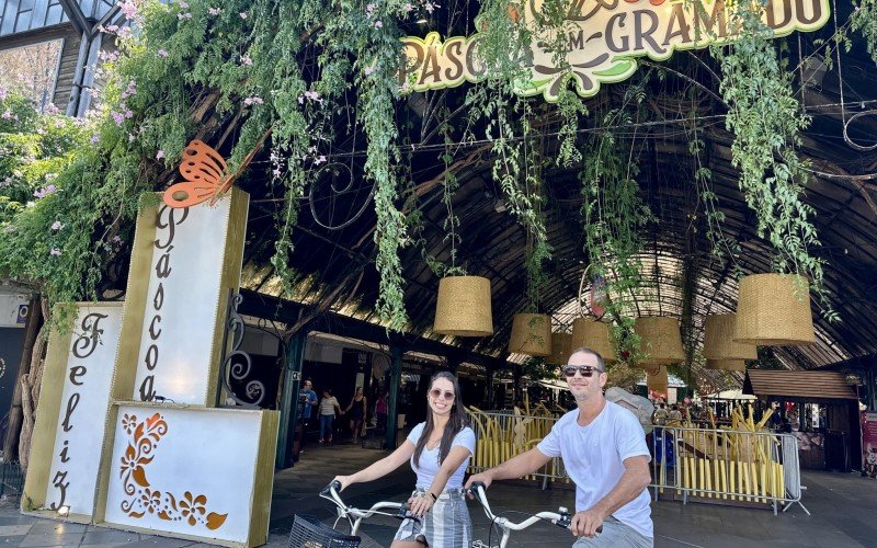 Bruna e Roberto decidiram curtir o feriadão de Páscoa em Gramado