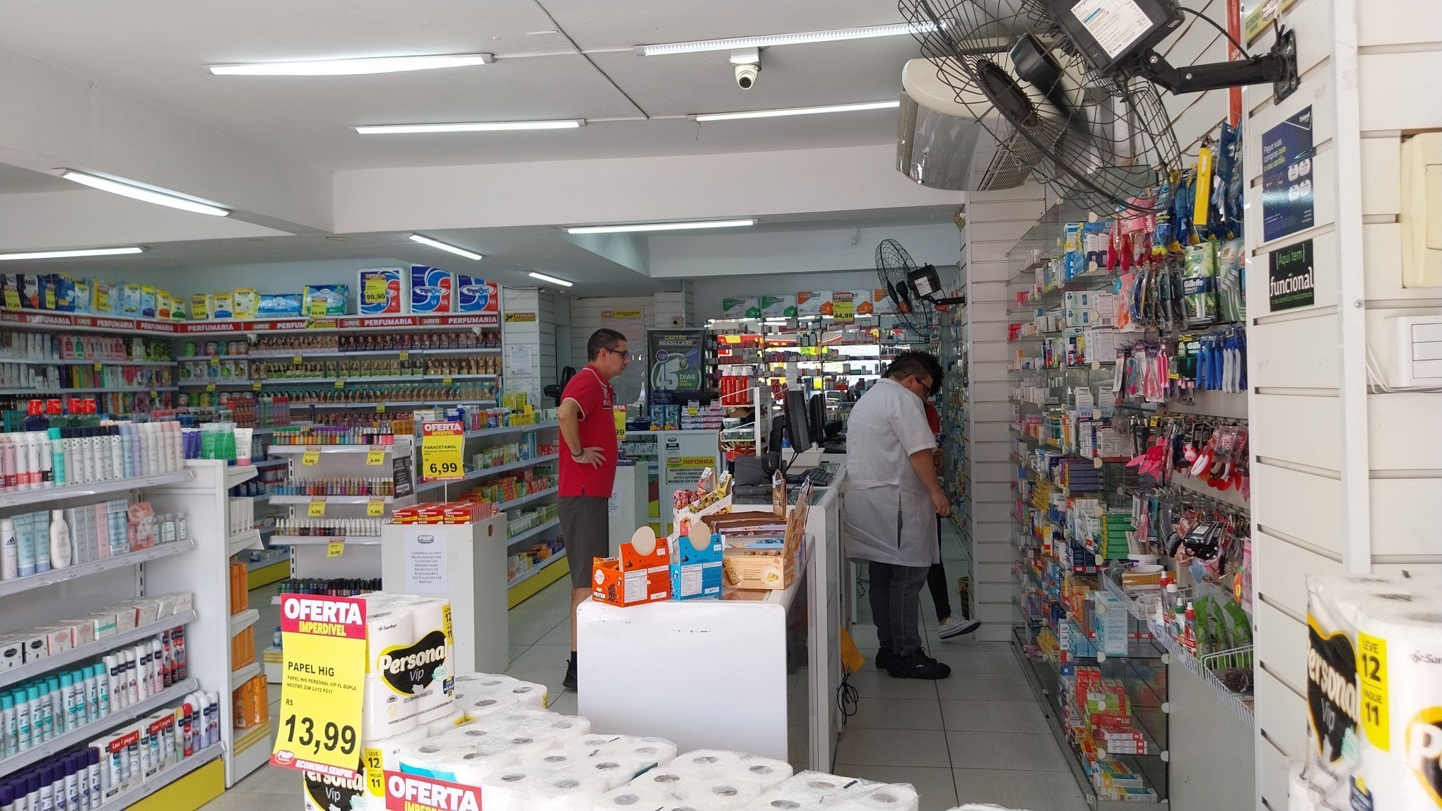 Ainda há medicamentos com preços antigos nas farmácias? Confira