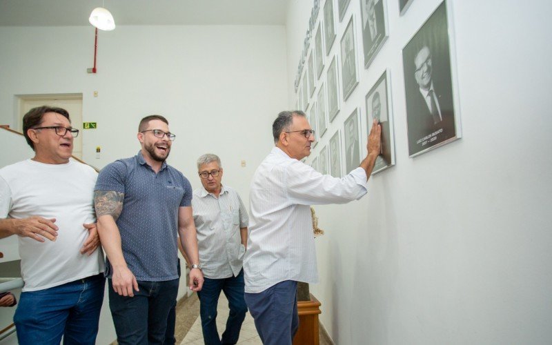 Jairo Jorge reassume a Prefeitura de Canoas após decisão do STJ
