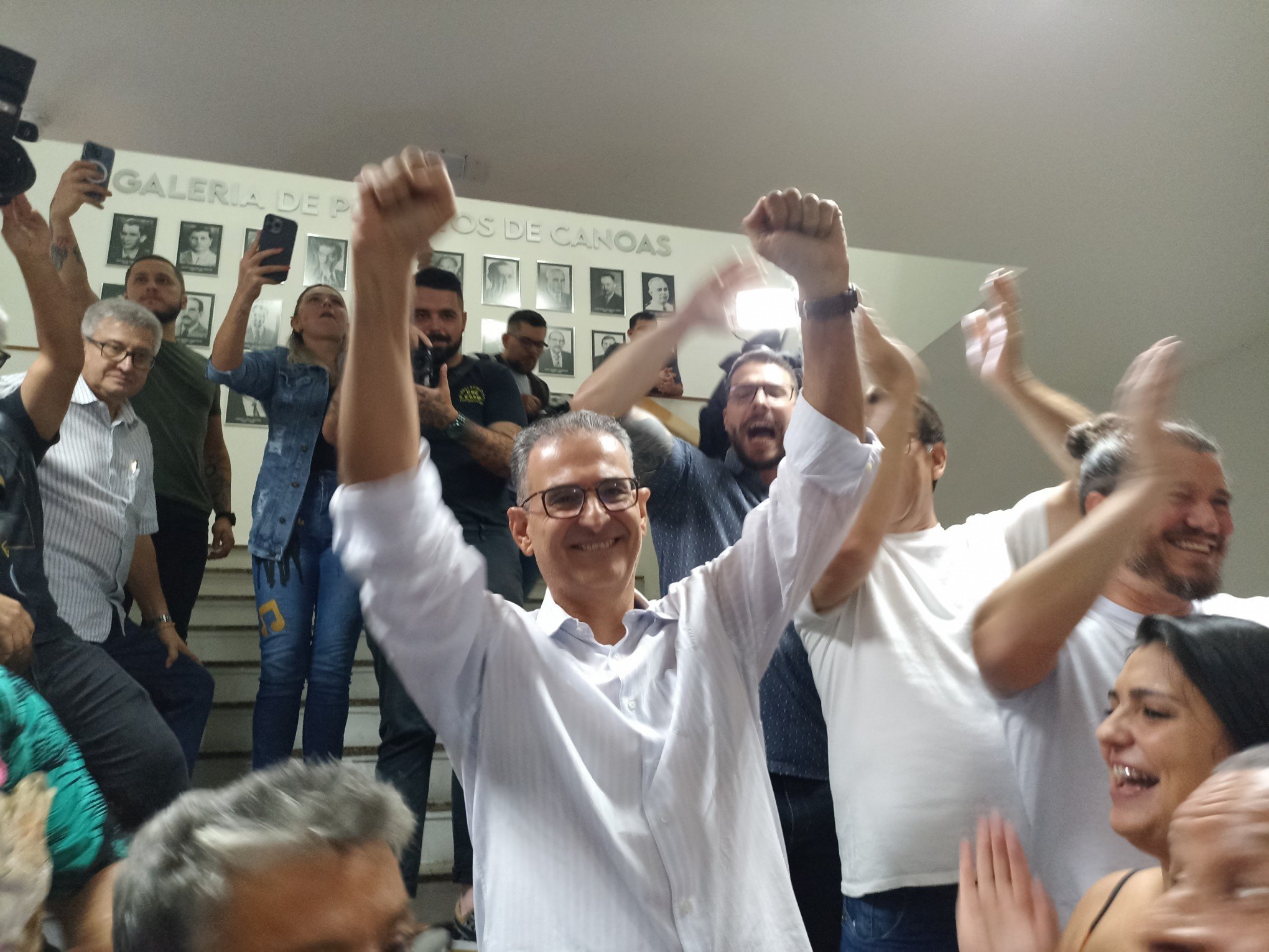 Jairo Jorge reassume Prefeitura de Canoas após decisão do STJ: "Muita crença na Justiça"