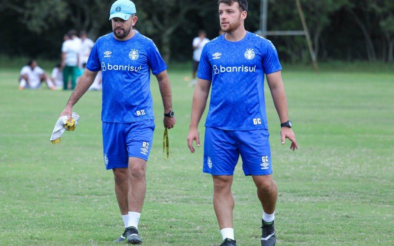 ComissÃ£o tÃ©cnica do tricolor  formada por Rafael e Gustavo