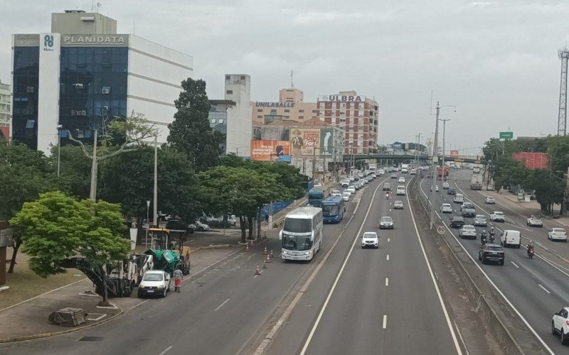 Dnit adia obras que causarÃ£o bloqueio de faixa em Canoas; veja qual Ã© a nova previsÃ£o