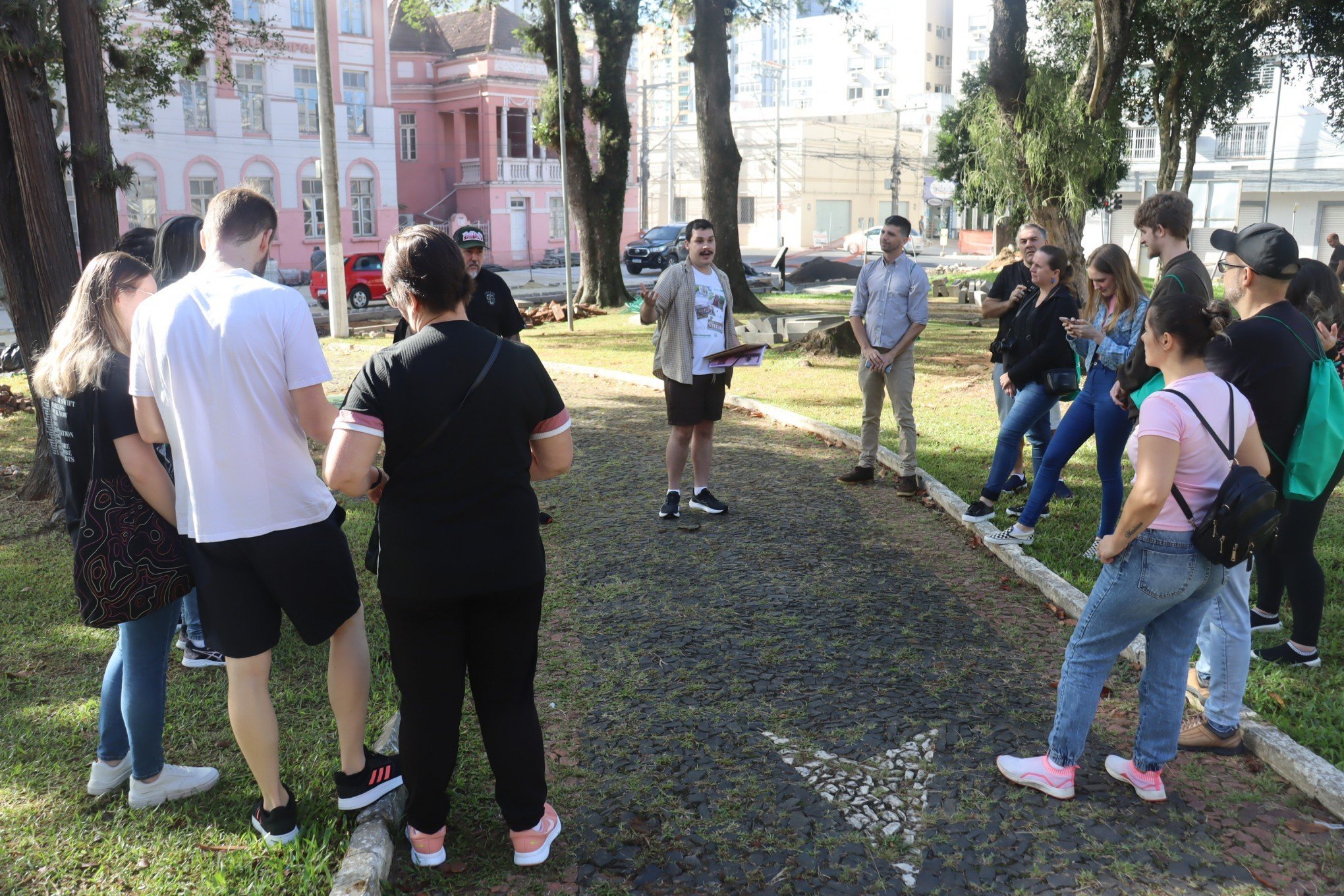 Walk Tour em SÃ£o Leopoldo passou pela PraÃ§a do Imigrante no sÃ¡bado (6)