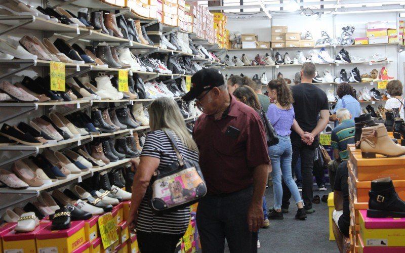 Loucura por Sapatos chegou em seu quarto dia de feira | abc+