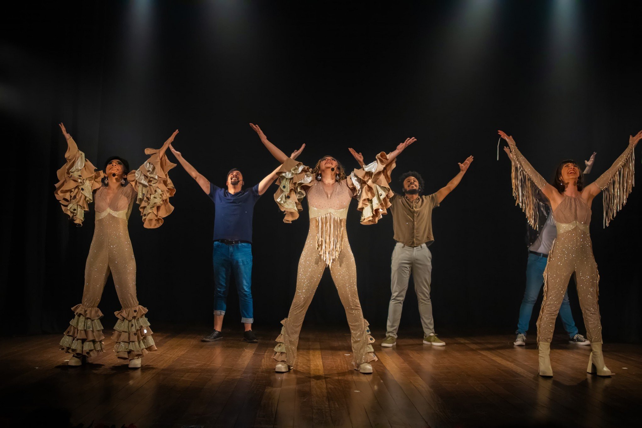 Dancing Queen: Espetáculo inspirado na franquia Mamma Mia chega ao Teatro Municipal de São Leopoldo