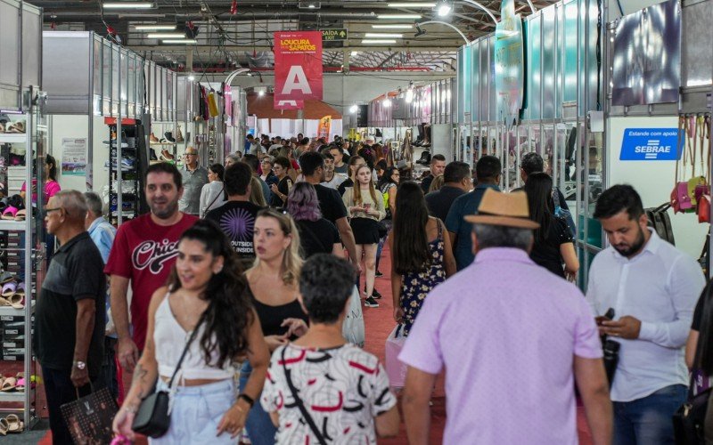 Público tem marcado presença na feira | abc+