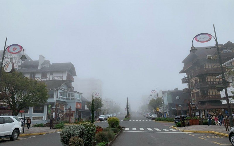 Neblina no Centro de Gramado