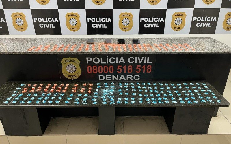 PolÃ­cia encontra mais de mil comprimidos de ecstasy dentro de sacola durante abordagem em Novo Hamburgo