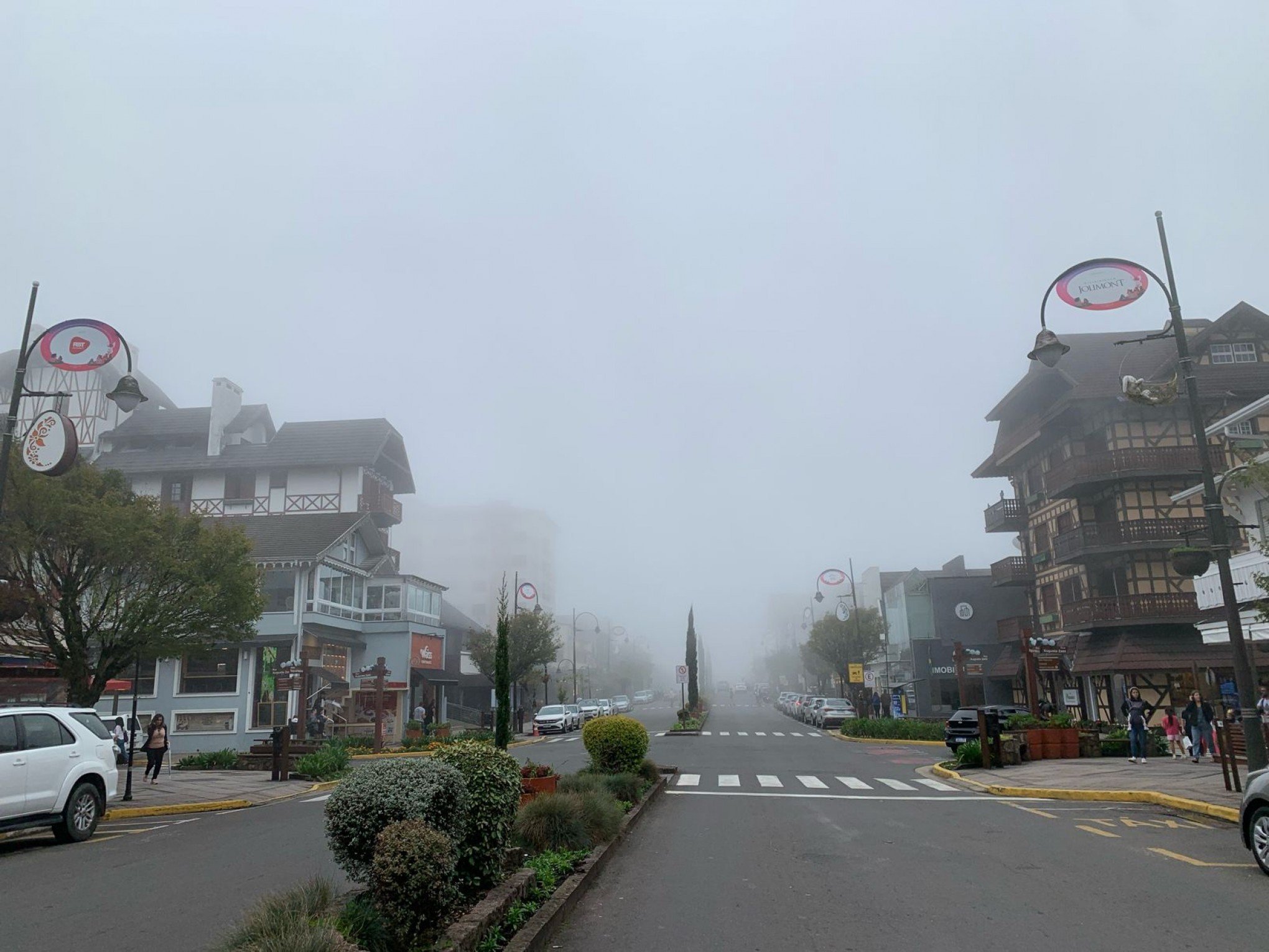 O que explica o nevoeiro em plena tarde em Gramado?