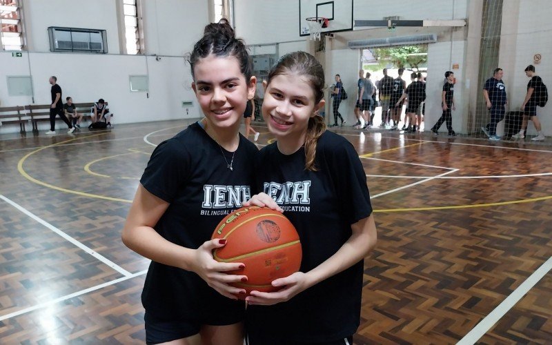 Maria Clara e Júlia | abc+