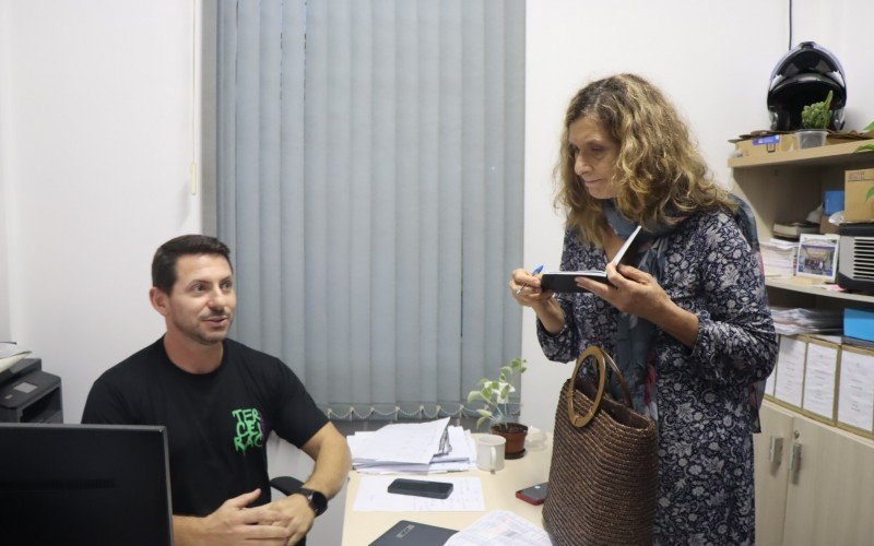 Visita da deputada Sofia Cavedon no Instituto Estadual Madre BenÃ­cia