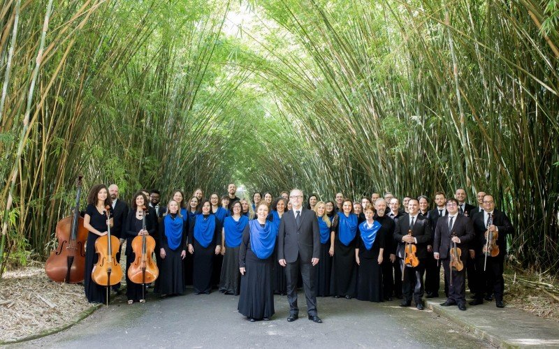 Madrigal e Camerata Presto se apresentam hoje à noite