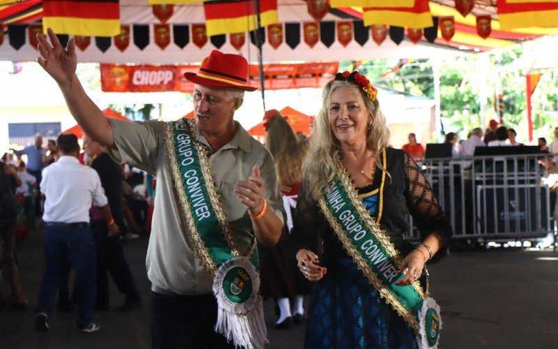 Baile da Terceira Idade do Kerb de EstÃ¢ncia Velha